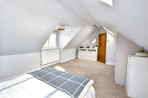 Photo 15- click for photo gallery